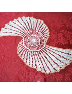 CENTRO REALIZZATO A MANO AD UNCINETTO 88x45 cm