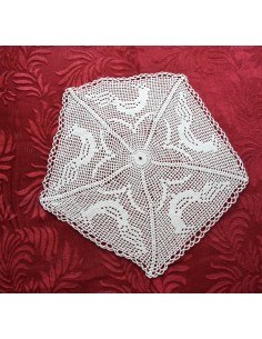 CENTRO  REALIZZATO A MANO AD UNCINETTO " Stella" diam. 60 cm