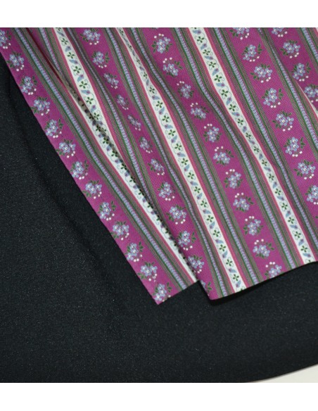 ABITO TIROLESE   tg.128 6/7 anni + GREMBIULE