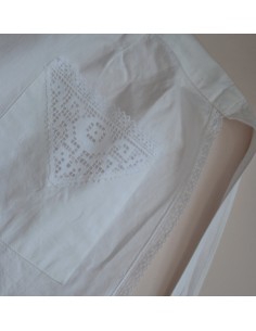 GREMBIULINO CREMA CON RICAMO 2