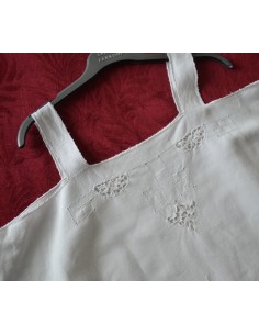 ANTICA  SOTTOVESTE /CAMICIA DA NOTTE RICAMATA 2