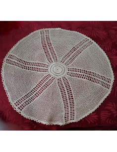 TOVAGLIETTA REALIZZATA AD UNCINETTO ECEU' diam.70